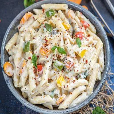 White Sauce Pasta