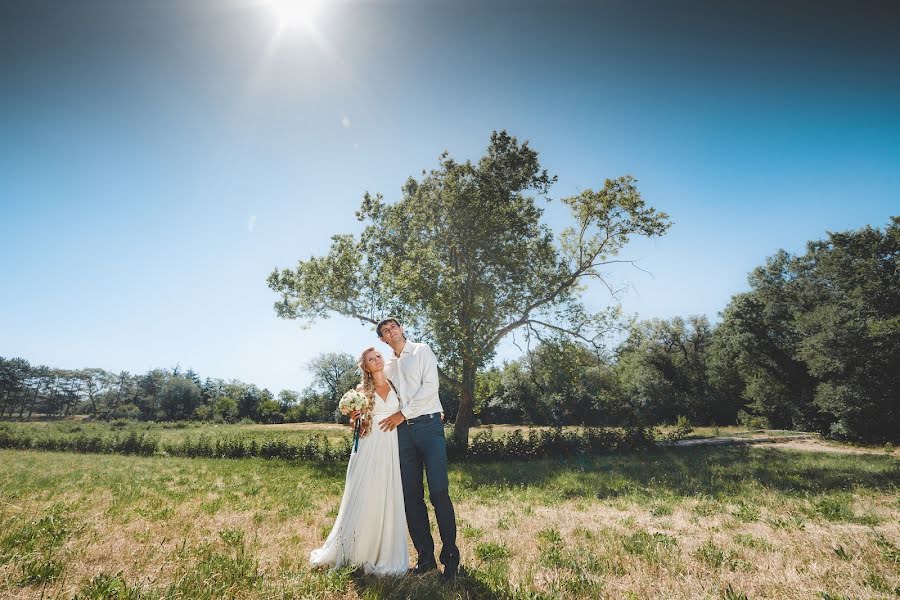 Fotógrafo de bodas Dmitriy Luckov (dimlu). Foto del 5 de abril 2016