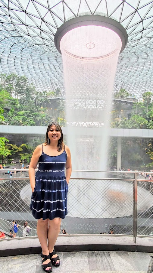 Visiting Changi Airport in Singapore: the famous HSBC Rain Vortex and the surrounding Shiseido Forest Valley - four stories of greenery surrounding the world's tallest indoor waterfall