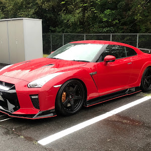 NISSAN GT-R R35