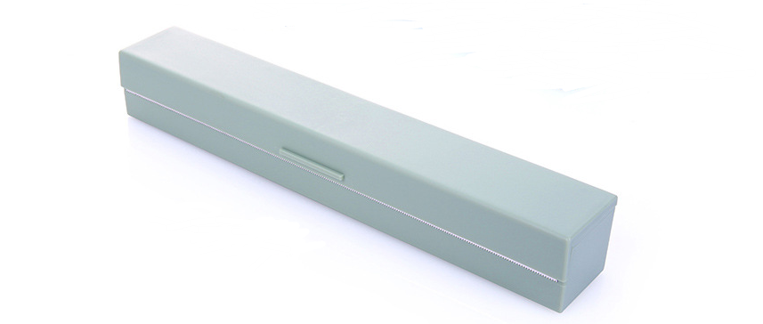 Food Cling Film Cutting Box Easy to use dispenser, keeps food fresh, precise cut every time, reduces waste, perfect for 