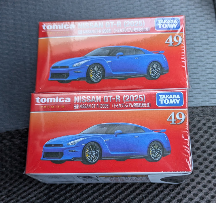 新代打の神様さんが投稿した木曜勝ち逃げから買い物🛒・昨日は負ける前にヤマダ電機買い物🛒🙃・前回負けた🎰屋さらに連敗＝大敗😑・本日トミカ発売日は仕事😕・帰りドンキでGT-R初回限定版２台ゲット！🤑に関するカスタム事例の投稿画像5枚目