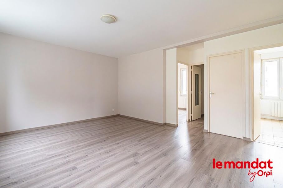 Vente appartement 2 pièces 43 m² à Epernay (51200), 94 000 €