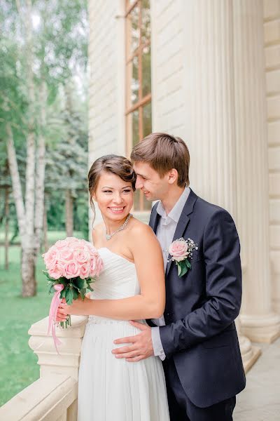 Wedding photographer Elina Guseva (elinka). Photo of 17 August 2015