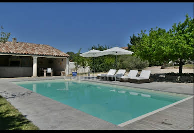 House with pool and terrace 3