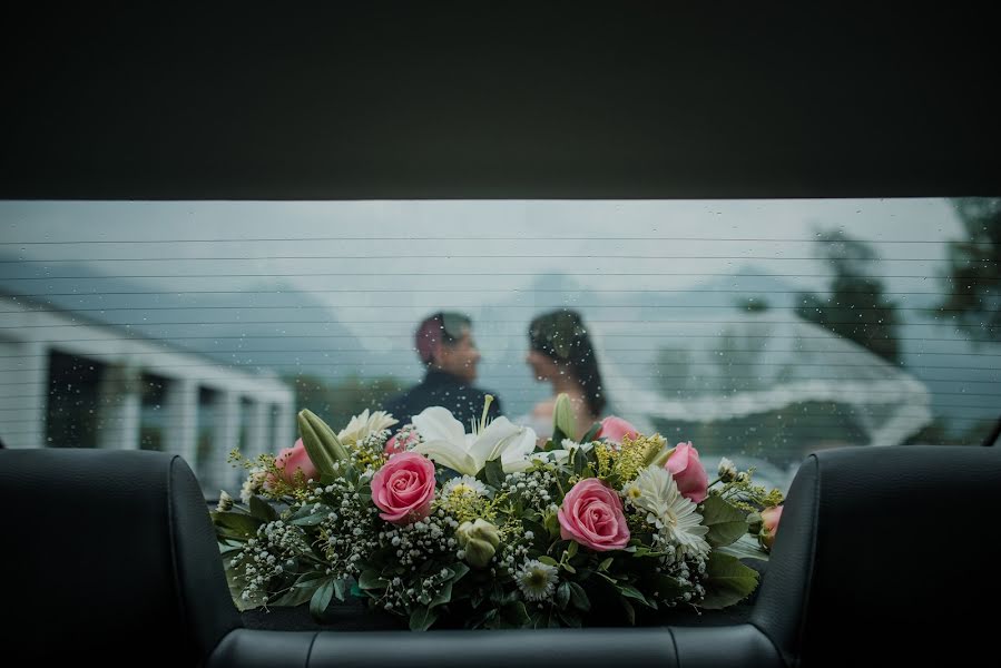 Fotógrafo de casamento Alan Yanin Alejos Romero (alanyanin). Foto de 15 de março 2018