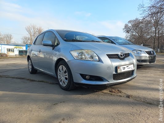 продам авто Toyota Auris Auris фото 2