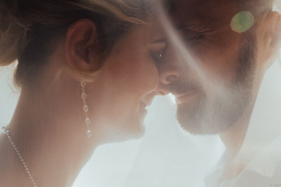 Fotografo di matrimoni Mateusz Kowalczyk (mkfotoo). Foto del 17 giugno 2019