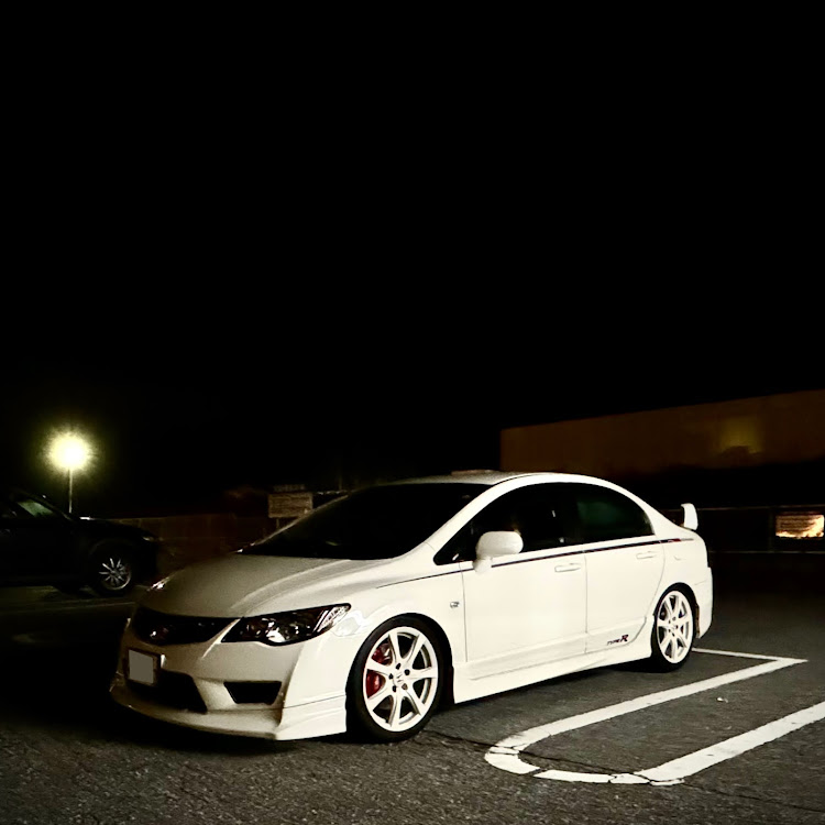 シビックタイプRのHKS ハイパーマックスS・車高調交換・ガソスタ⛽️📸・本年も宜しくお願い致します🙇・VTEC🐈愛猫倶楽部に関するカスタム事例の投稿画像2枚目