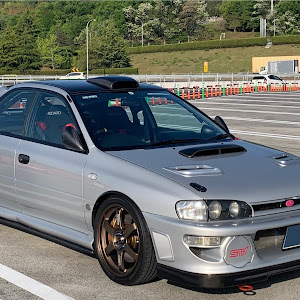 インプレッサ WRX GC8