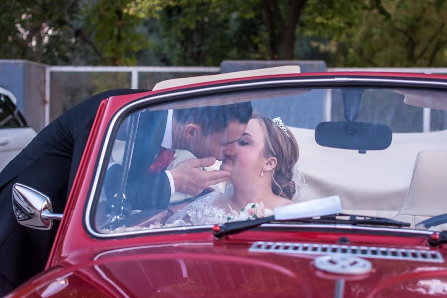 Fotógrafo de casamento Cristian Sarbu (fotocriss). Foto de 23 de maio 2019