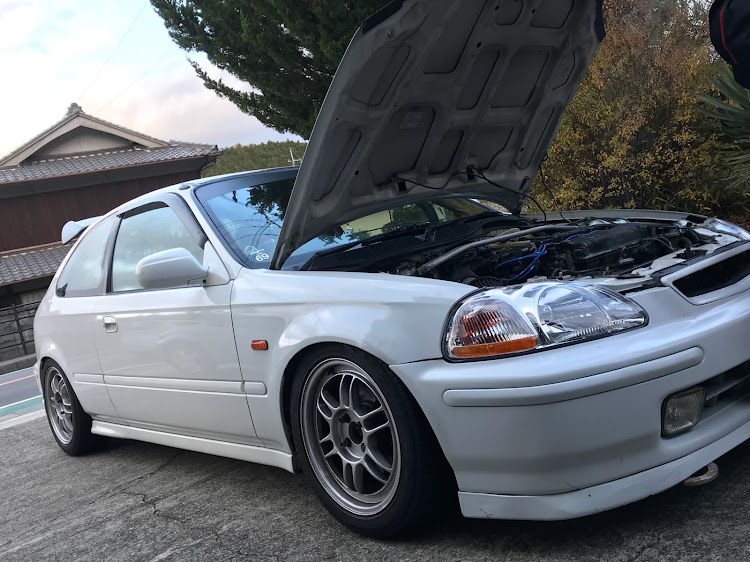 シビックの車高調整・キャンバー調整・EK4・EK9に関するカスタム事例の投稿画像1枚目