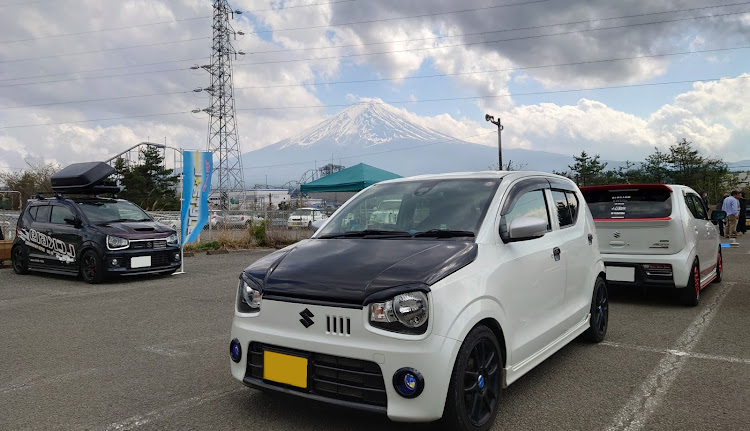 アルトの富士河口湖オフ・ドライブ・富士山と愛車に関するカスタム事例の投稿画像1枚目