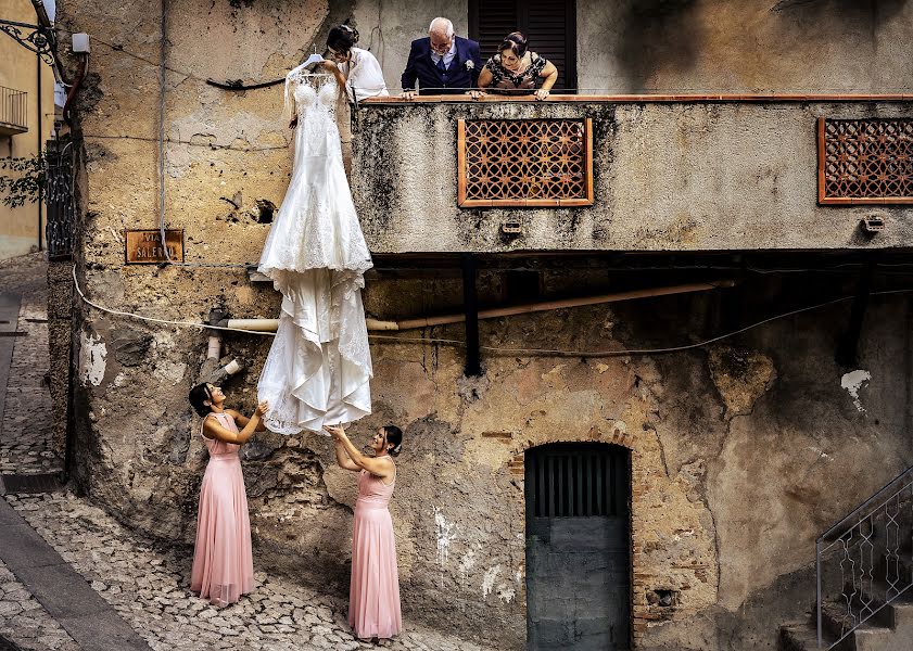 Wedding photographer Lorenzo Loriginale (lorenzoloriginal). Photo of 23 September 2021