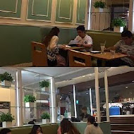 Movenpick café 莫凡彼餐廳