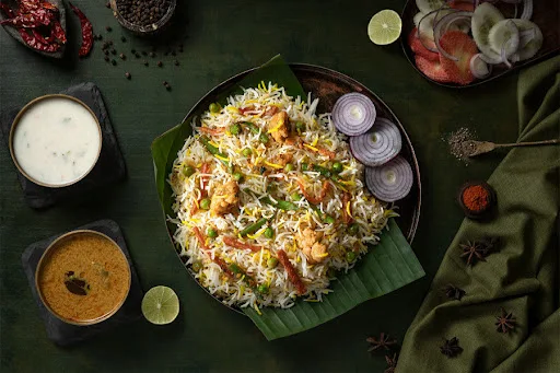 Veg Dum Hyderabadi Biryani