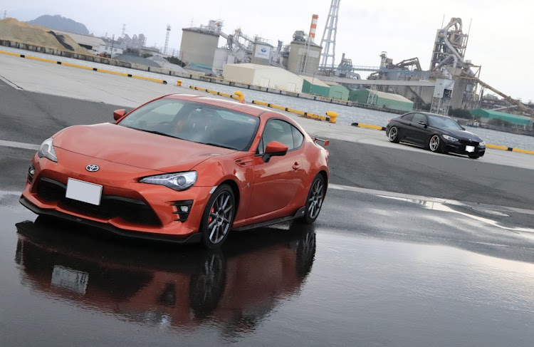 86のカメ活・リフレクション・オフ会・86&BRZの輪に関するカスタム事例の投稿画像1枚目