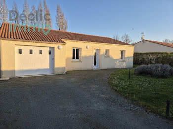 maison à Coulombiers (86)