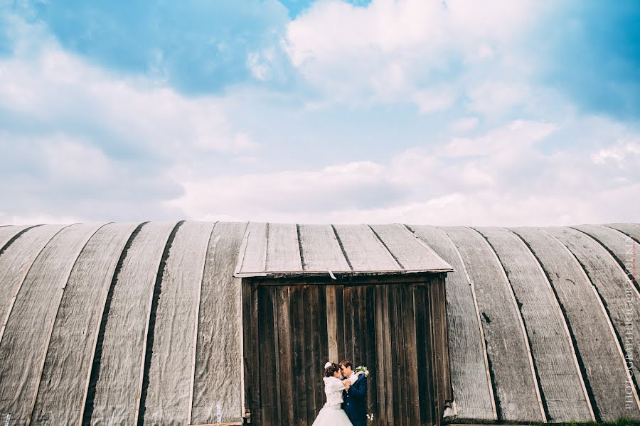 Wedding photographer Igor Tyulkin (milky). Photo of 29 October 2014