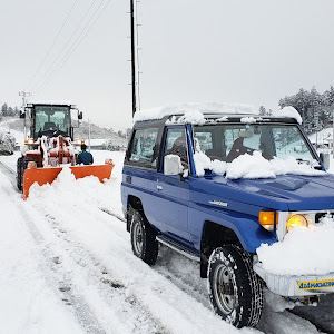 ランドクルーザー70 BJ74V