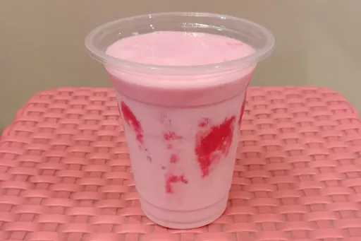 Strawberry Lassi