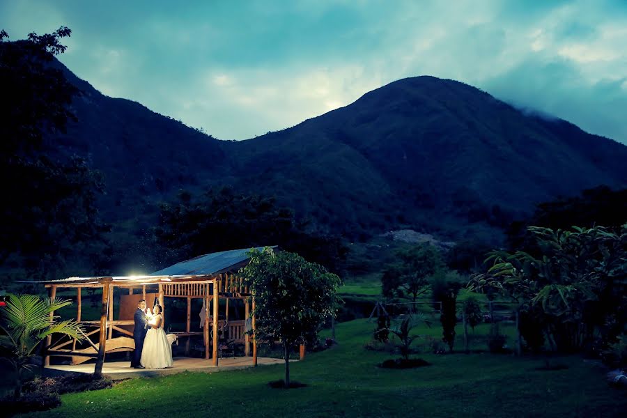 Fotógrafo de casamento Luis Iparraguirre (luisipa). Foto de 10 de dezembro 2018