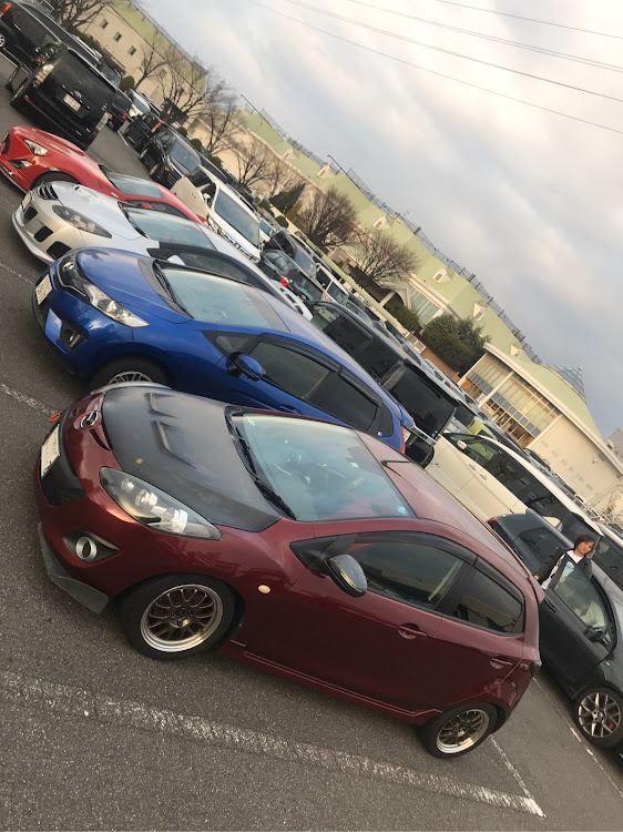 デミオの夜風集まり・車仲間と一泊二日の飲み会に関するカスタム事例の投稿画像1枚目