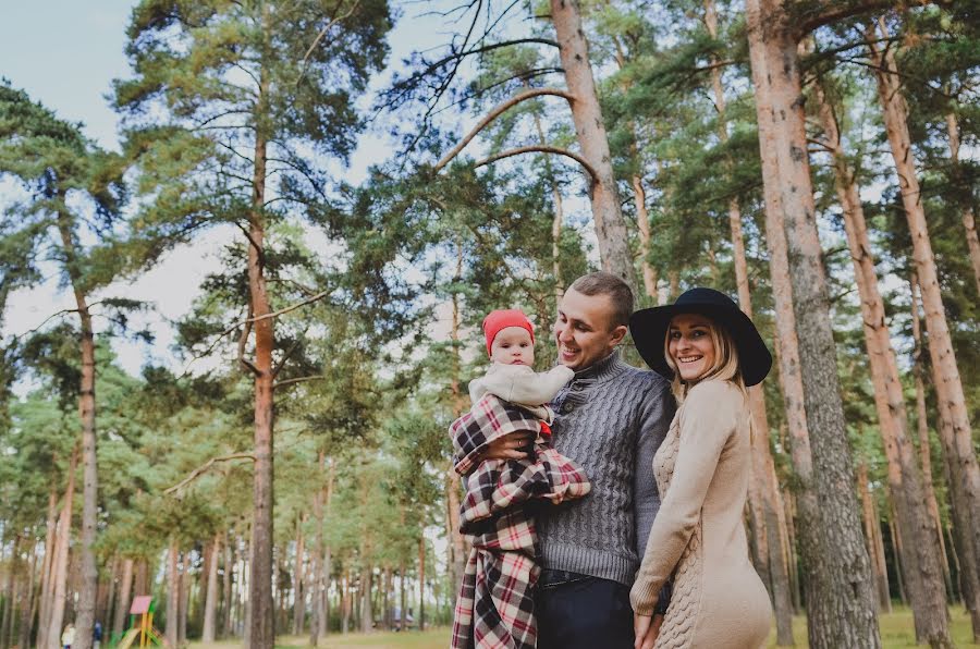 Fotografo di matrimoni Marina Strelkova (strelkina). Foto del 22 ottobre 2017