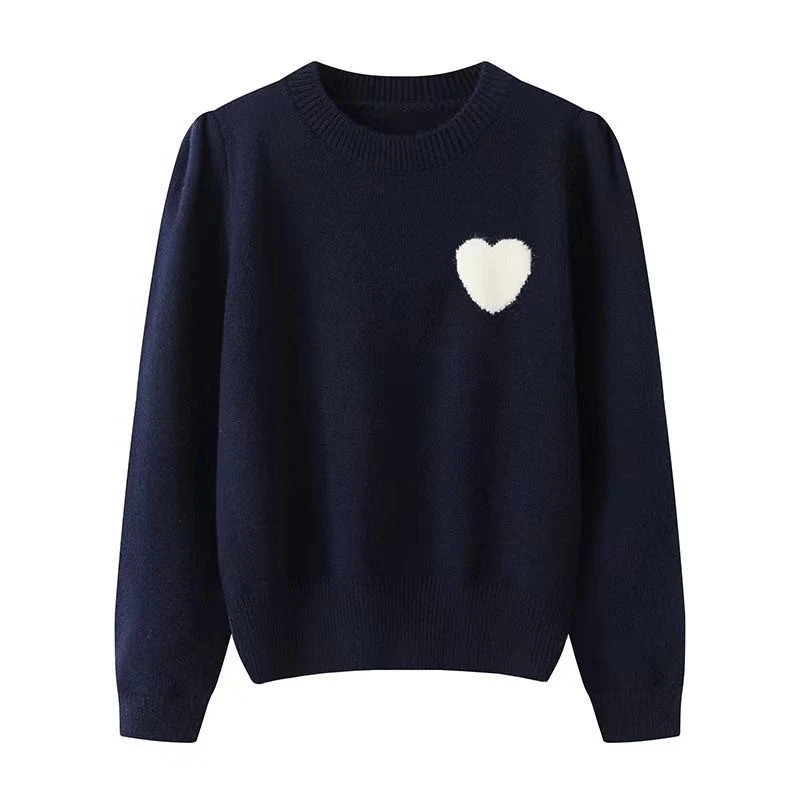 Suéter redondo bordado con corazón de estilo coreano, cómodo y moderno. Perfecto para un look casual y elegante, ideal para cualquier ocasión.