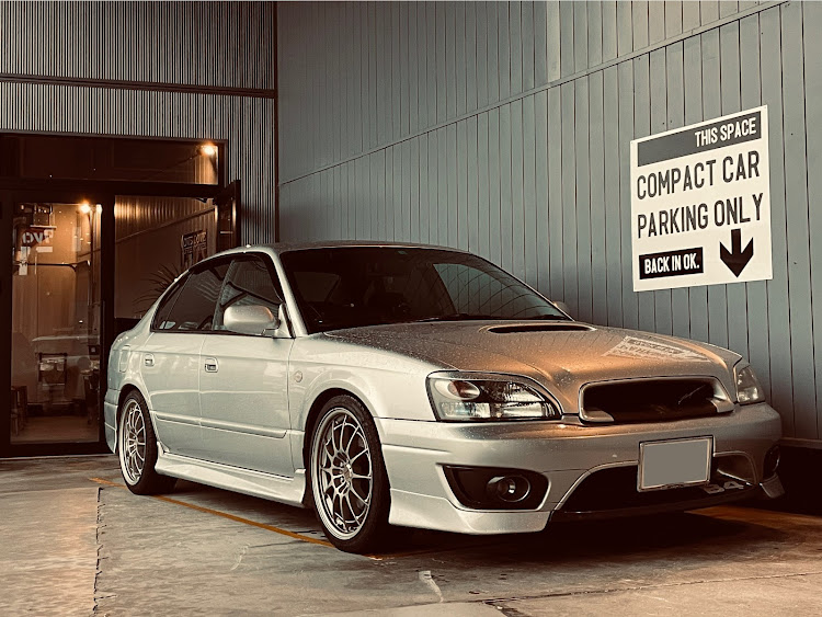 レガシィB4の雰囲気の良い場所・ドライブ・いつもいいね＆コメントありがとうございます・カフェに関するカスタム事例の投稿画像1枚目