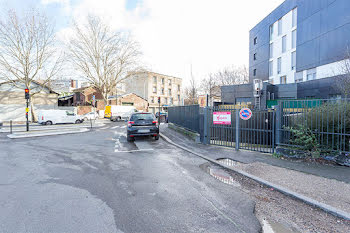 parking à L'Ile-Saint-Denis (93)