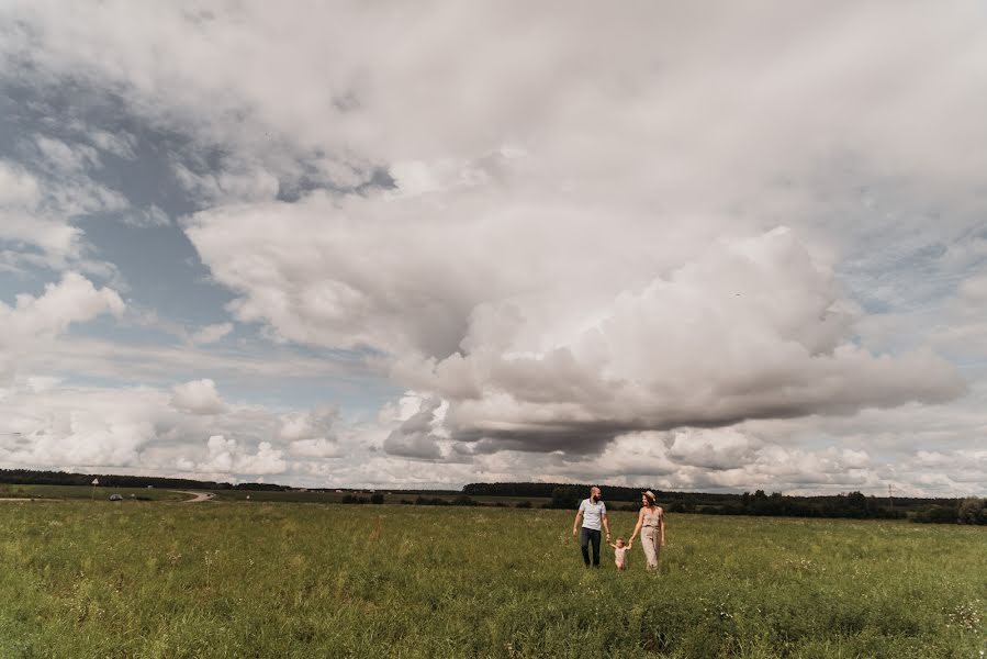 Bryllupsfotograf Ekaterina Denisova (edenisova). Bilde av 19 april 2021