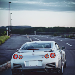 NISSAN GT-R R35