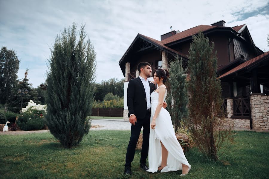 Fotografo di matrimoni Sergey Kharitonov (questerman). Foto del 11 agosto 2019