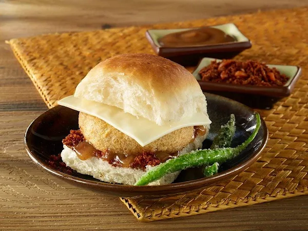 Goli Vada Pav No. 1 photo 