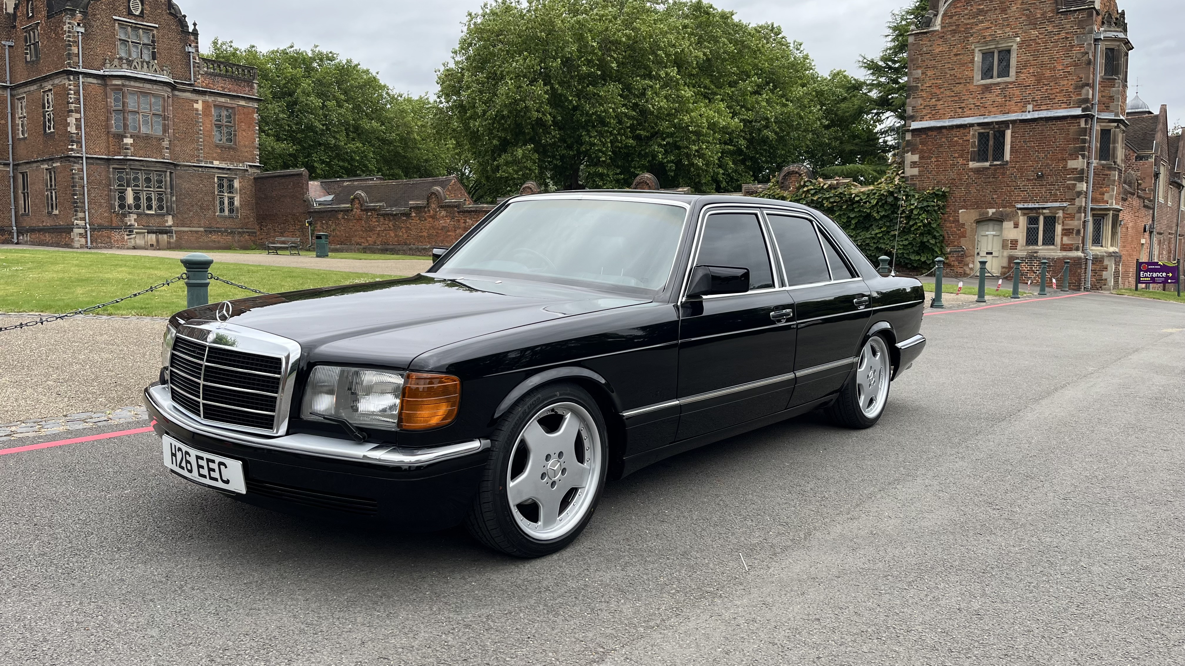 Mercedesbenz W126 S Class  W126 Hire Birmingham