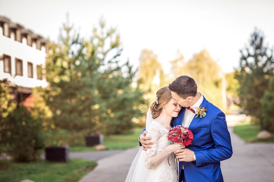 Fotógrafo de casamento Yanna Levina (yanna). Foto de 19 de fevereiro 2016