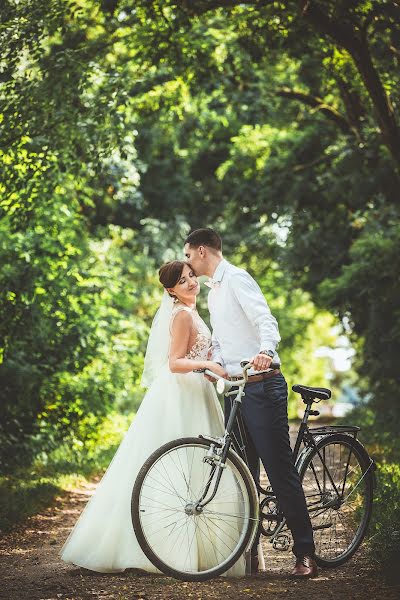 Svatební fotograf Michal Vinecký (vinecky). Fotografie z 24.března 2019