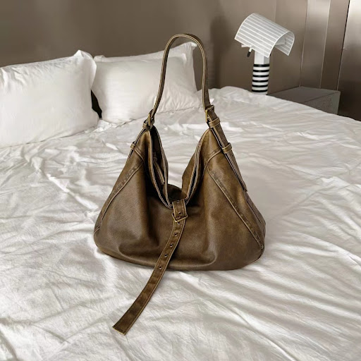 Title 14, Casual Large Capacity Shoulder Crossbody Belt B...