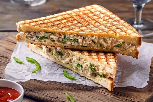 Tandoori Chicken Grilled Sandwich