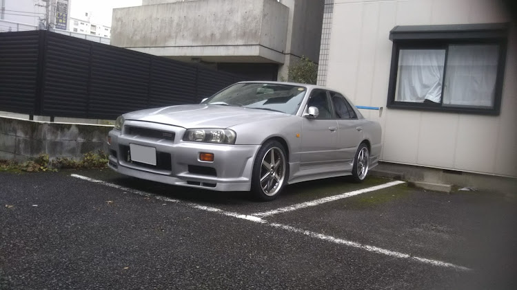 スカイラインのDIY・スカイラインに関するカスタム事例の投稿画像1枚目