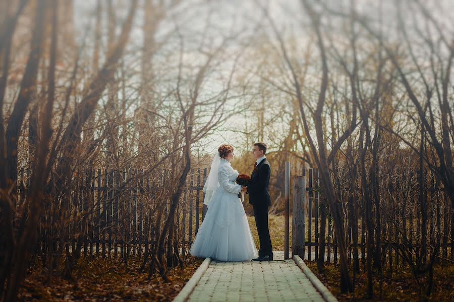 Photographe de mariage Dmitriy Stenko (loveframe). Photo du 17 mai 2014