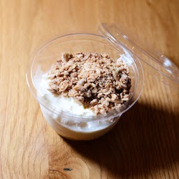 Yoghurt & Granola with Honey