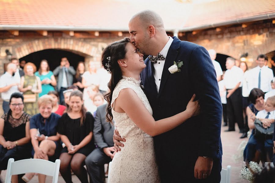 Fotógrafo de casamento János Marozsán (janosmarozsan). Foto de 11 de fevereiro 2020