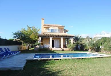 Chalet avec terrasse 2