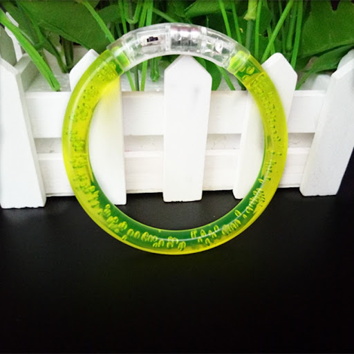 Title 3, Acrylic Flash Bracelet Hair Ring Fluorescent St...