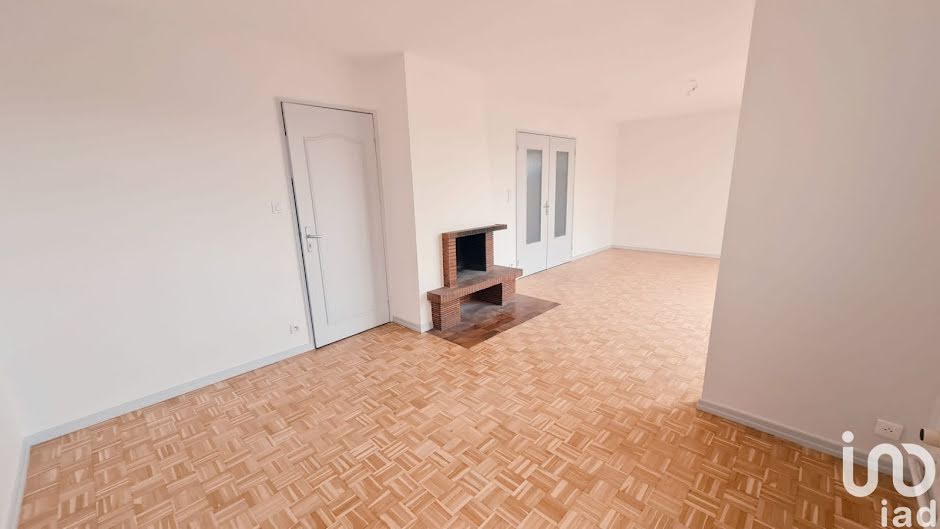 Vente appartement 5 pièces 103 m² à Logelbach (68124), 149 000 €