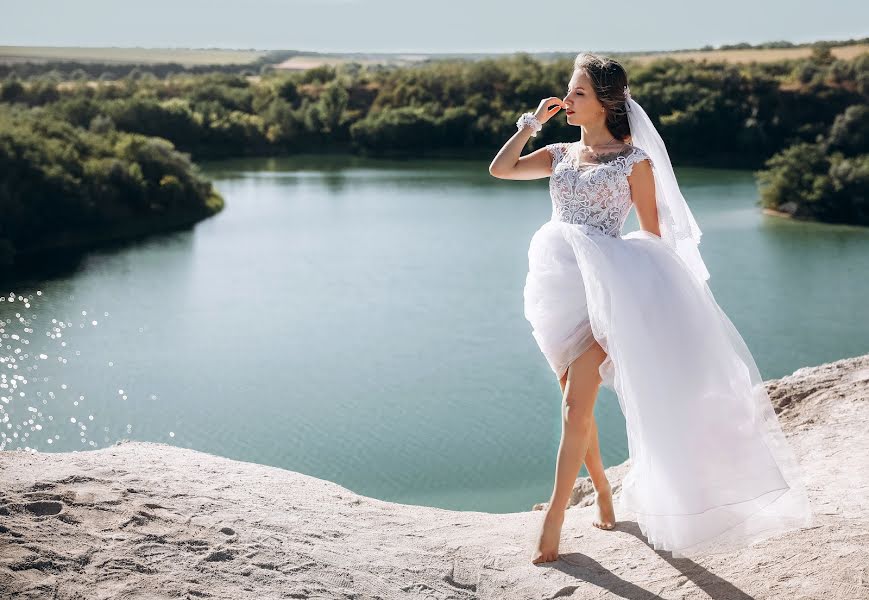Wedding photographer Aleksandr Malysh (alexmalysh). Photo of 3 September 2020