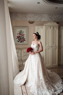 Wedding photographer Olga Kochetova (okochetova). Photo of 7 February 2020