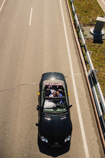 Fotógrafo de casamento Ivan Ugryumov (van42). Foto de 3 de junho 2016